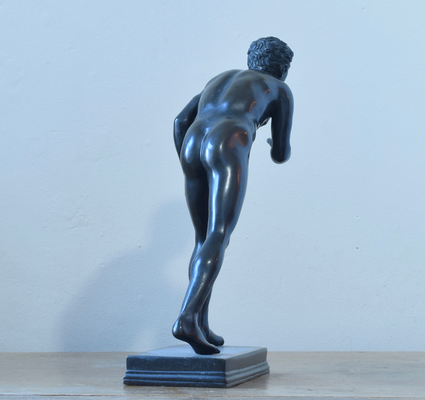 Pompeii Runner bronze